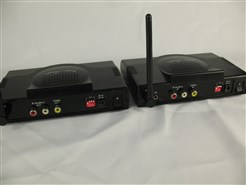 Удлинитель видеосигнала+аудио беспроводной до 25м AverSender 300 2,4GHz Wireless