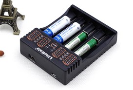 Зарядное устройство, Powerbank, от USB, Liitokala Lii-402, Ni-Mh/Li-ion/Li-Fe/LiFePO4, Powerbank, LED, Box